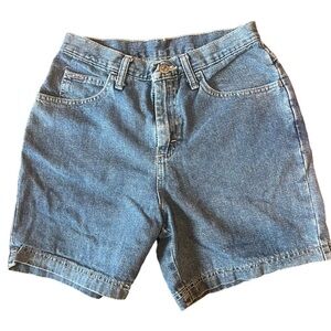Lee Rider’s Vintage Mom Jeans Shorts Size: 6 90s Retro Denim Blue High Waist